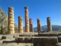 Ancient Delphi - Temple of Apollo (15491188648).jpg
